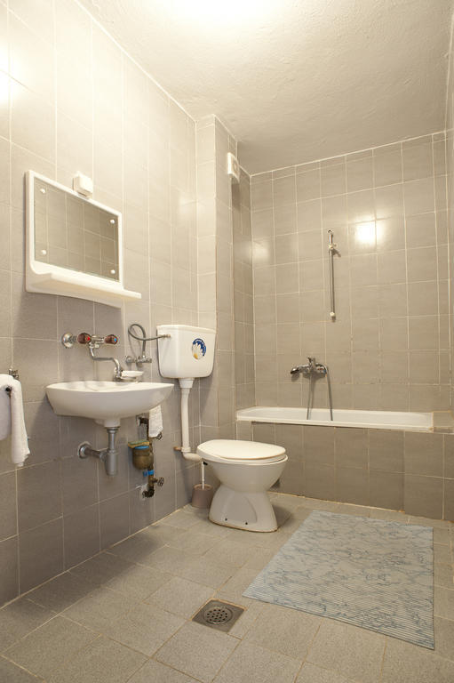 Apartments Durasevic Ivo スヴェティ・ステファン 部屋 写真